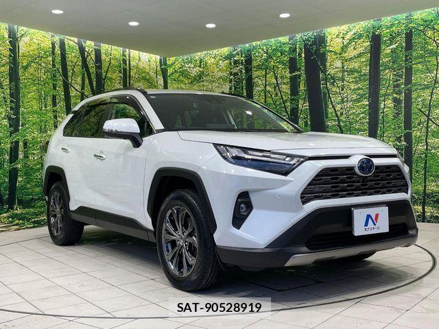 Toyota RAV4 2023-03 7727817-15