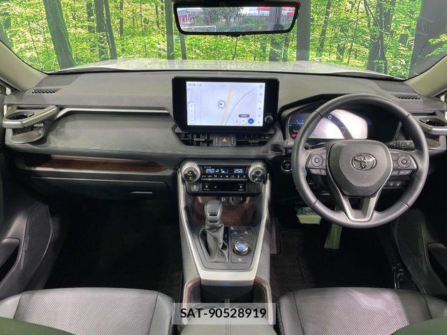 Toyota RAV4 2023-03 7727817-1