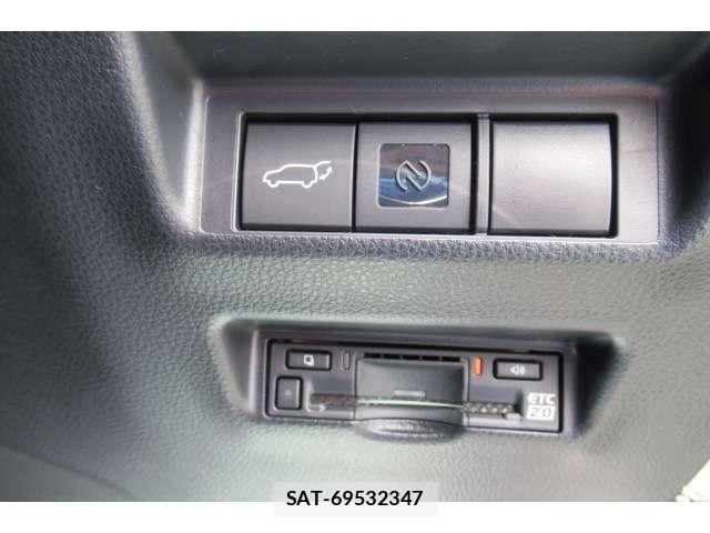 Toyota RAV4 2026-04 7788689-13