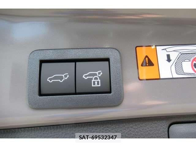 Toyota RAV4 2026-04 7788689-19