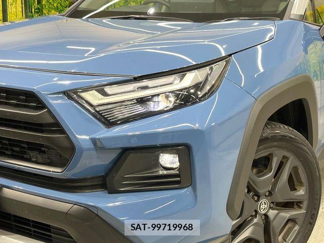 Toyota RAV4 2023-08 7879122-11