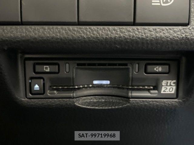Toyota RAV4 2023-08 7879122-4