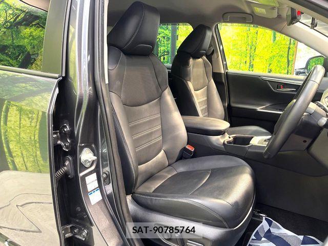 Toyota RAV4 2022-07 7879123-7