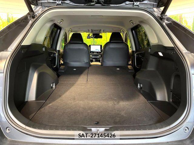 Toyota RAV4 2023-06 7879125-10