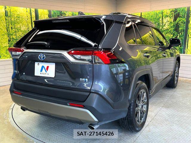 Toyota RAV4 2023-06 7879125-16