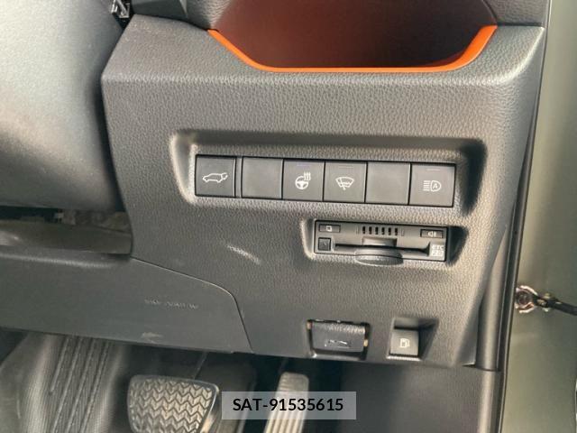 Toyota RAV4 2022-05 7879124-11