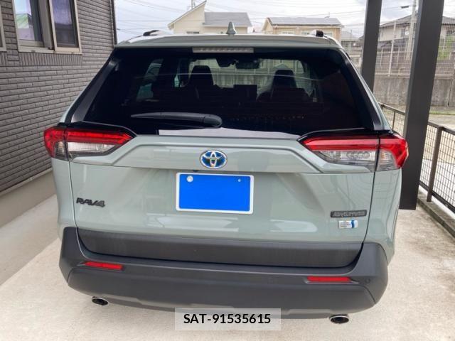 Toyota RAV4 2022-05 7879124-1