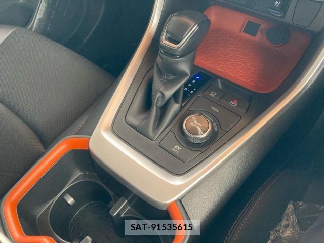 Toyota RAV4 2022-05 7879124-21