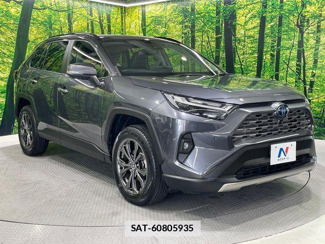 Toyota RAV4 2023-06 7903302-16