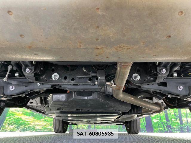 Toyota RAV4 2023-06 7903302-18