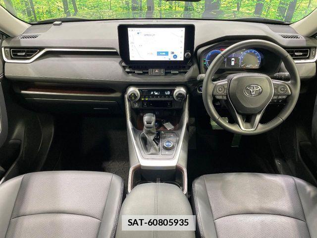 Toyota RAV4 2023-06 7903302-3