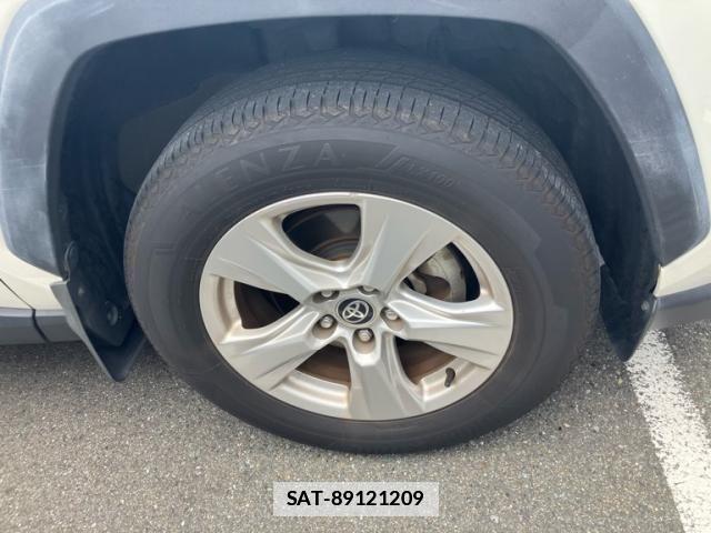 Toyota RAV4 2019-12 7903304-9