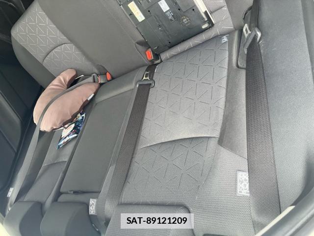 Toyota RAV4 2019-12 7903304-13