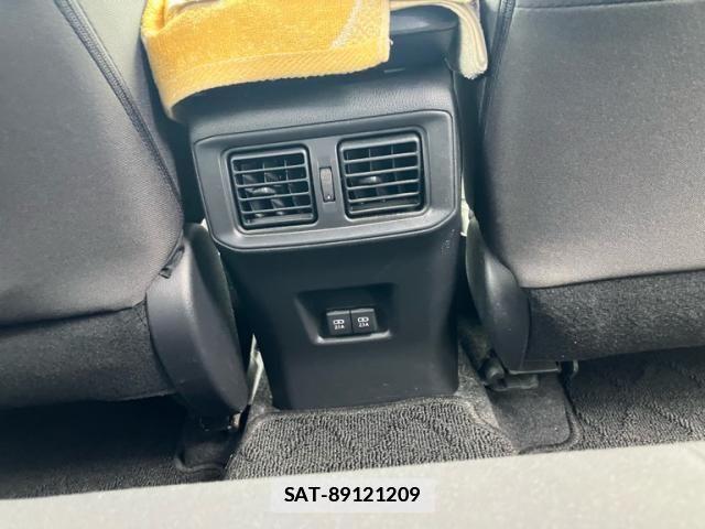 Toyota RAV4 2019-12 7903304-15