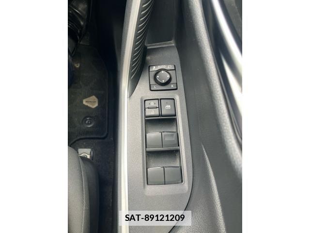 Toyota RAV4 2019-12 7903304-18