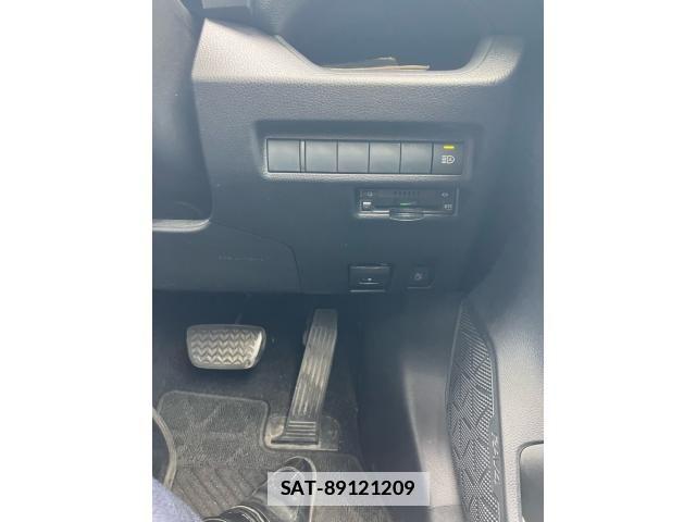 Toyota RAV4 2019-12 7903304-21