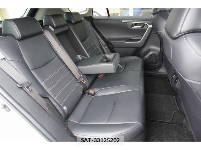 Toyota RAV4 2019-06 7903303-13