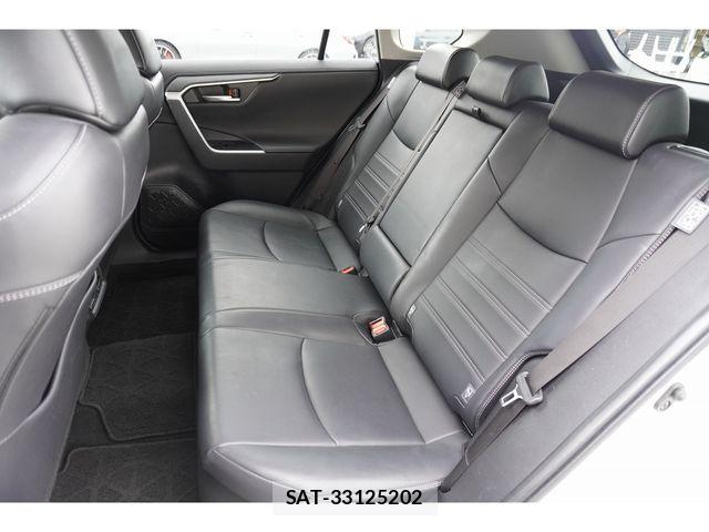 Toyota RAV4 2019-06 7903303-14