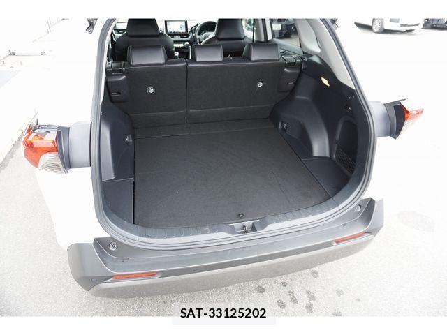 Toyota RAV4 2019-06 7903303-7