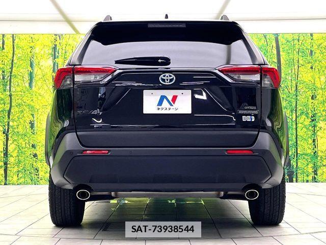 Toyota RAV4 2023-04 7963544-14