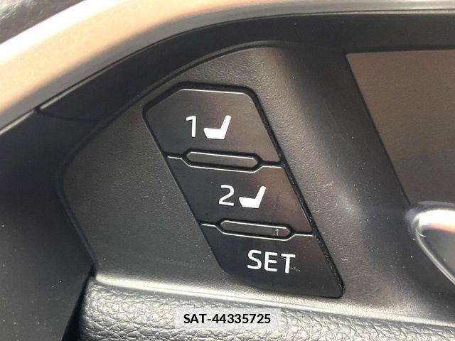 Toyota RAV4 2022-03 7963549-5