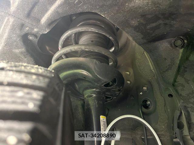Toyota RAV4 2025-10 7963543-19