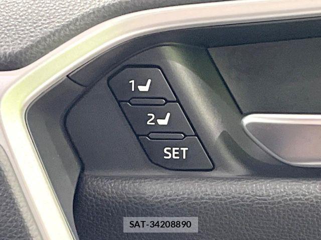Toyota RAV4 2025-10 7963543-5