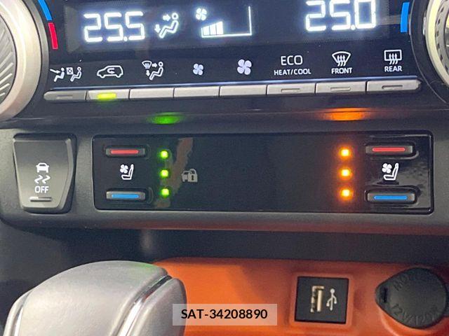 Toyota RAV4 2025-10 7963543-6