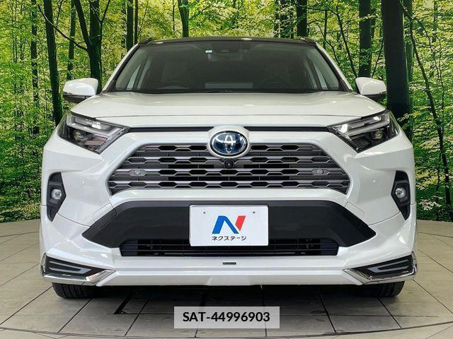 Toyota RAV4 2023-06 7963547-13