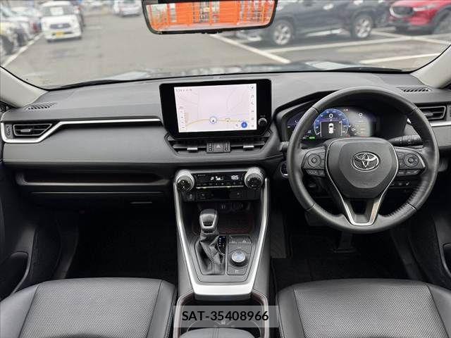 Toyota RAV4 2023-02 7963546-1