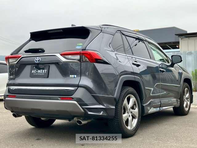 Toyota RAV4 2020-02 7980826-18