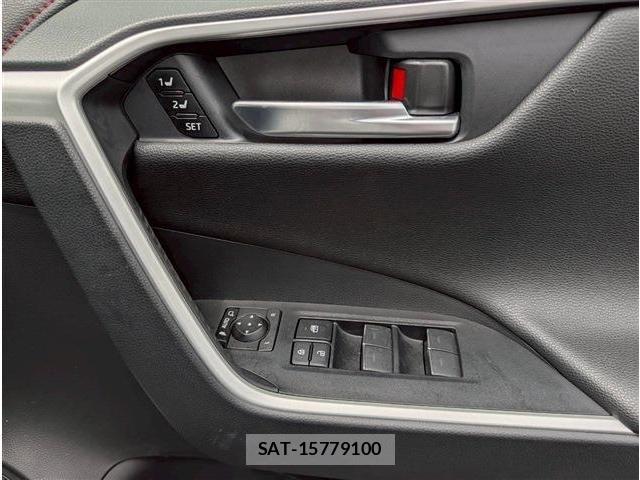 Toyota RAV4 2024-04 7980821-28