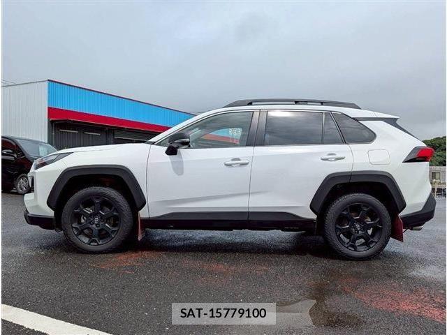 Toyota RAV4 2024-04 7980821-8
