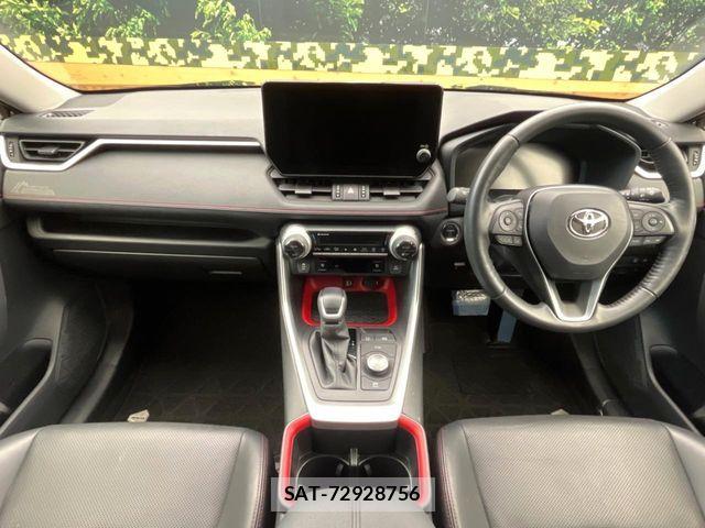 Toyota RAV4 2024-04 7980819-1