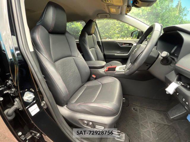 Toyota RAV4 2024-04 7980819-7