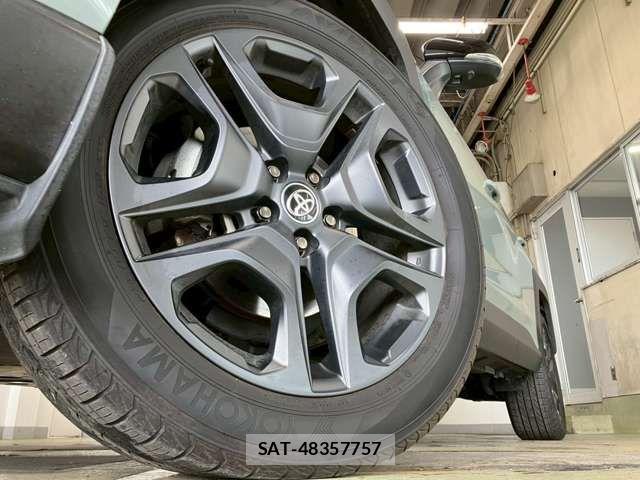Toyota RAV4 2022-08 7980822-14