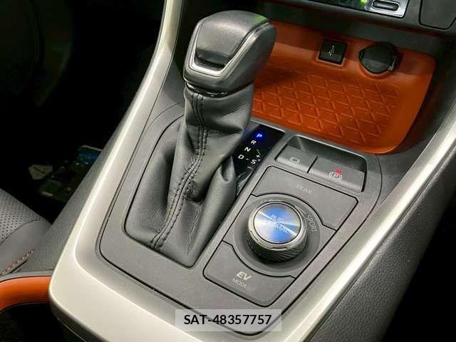 Toyota RAV4 2022-08 7980822-8