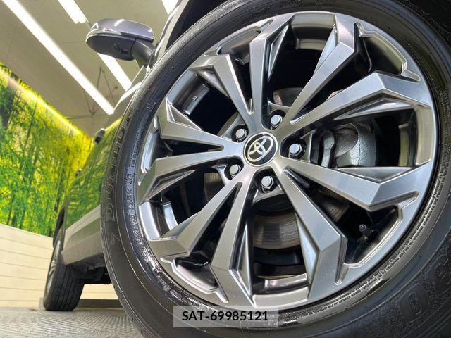 Toyota RAV4 2023-11 7980820-12