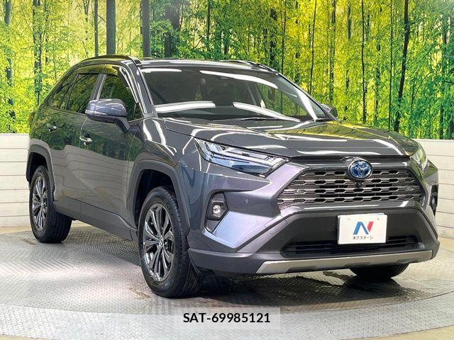 Toyota RAV4 2023-11 7980820-15