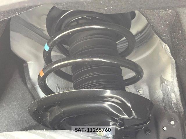 Toyota RAV4 2026-06 7980814-19