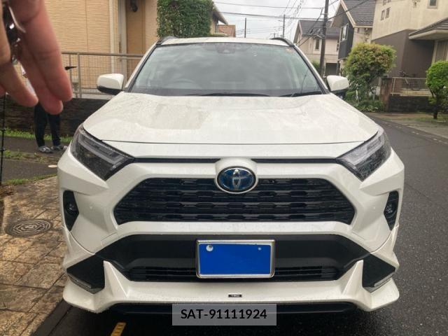 Toyota RAV4 2021-11 7980825-2