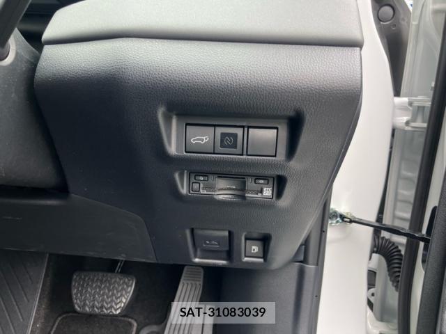 Toyota RAV4 2026-03 7980815-18