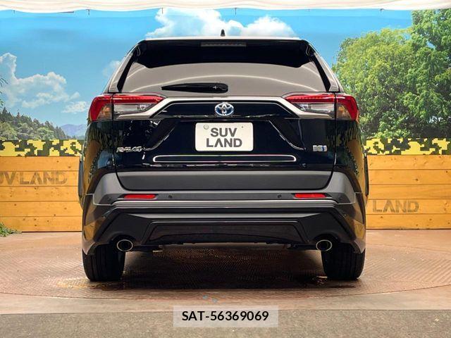 Toyota RAV4 2024-01 7980818-14