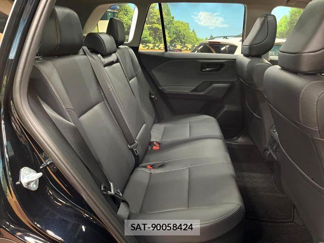 Toyota RAV4 2026-02 7980812-8