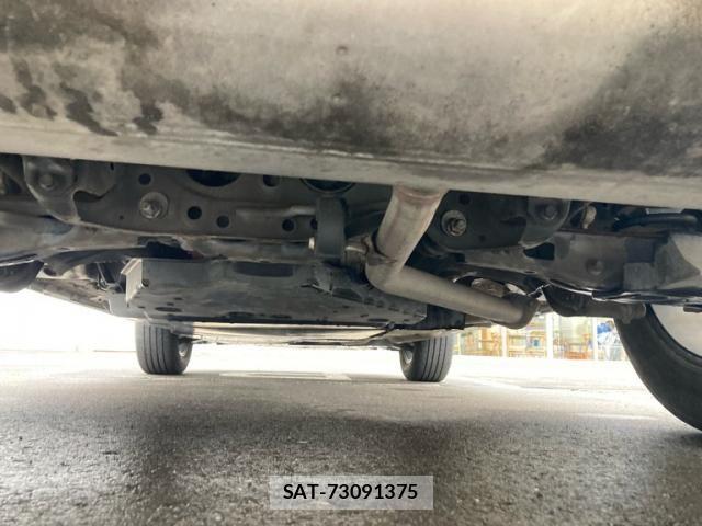 Toyota RAV4 2019-04 7980827-14