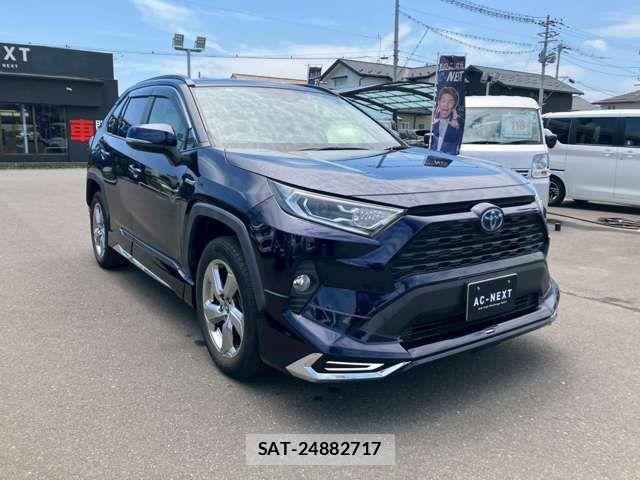 Toyota RAV4 2019-06 8037899-16
