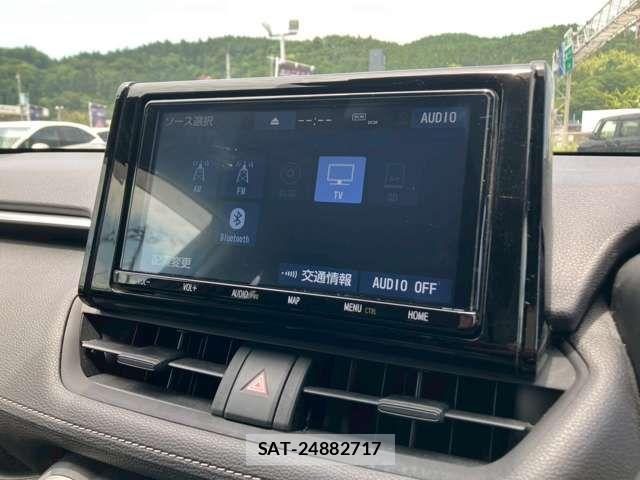 Toyota RAV4 2019-06 8037899-2