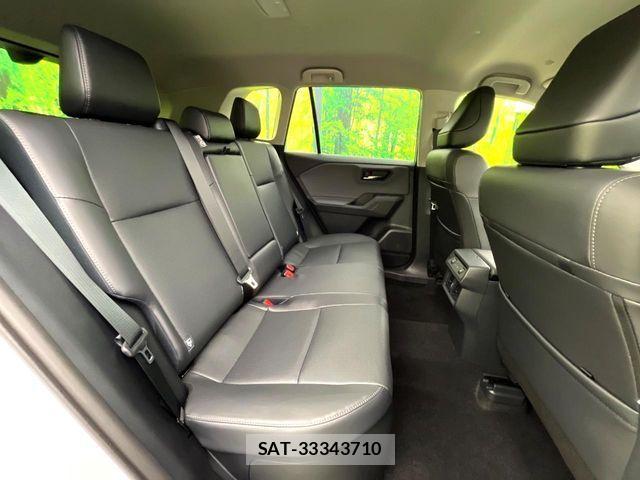 Toyota RAV4 2026-06 8037888-8