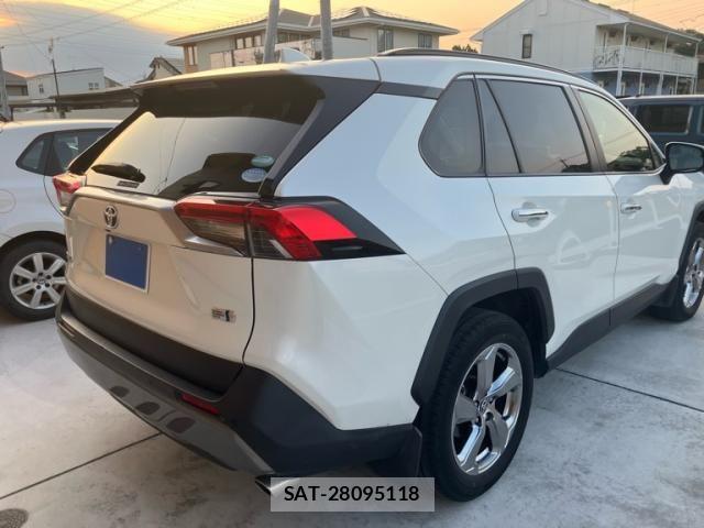 Toyota RAV4 2020-12 8037898-4