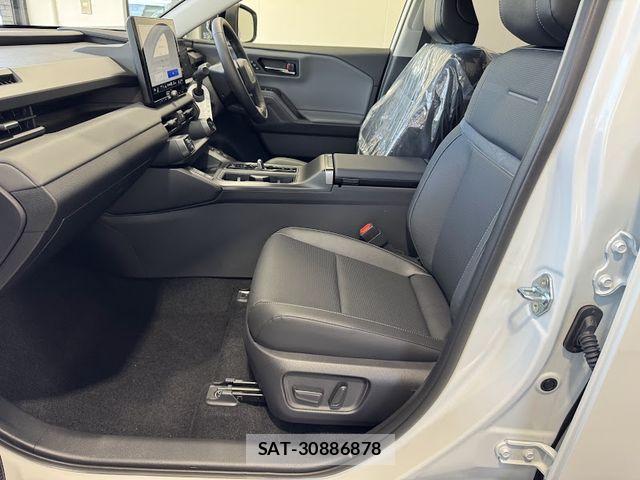 Toyota RAV4 2026-06 8037887-9